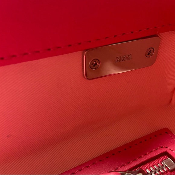 MCM logo embossed crossbody bag - Picture 8 of 16